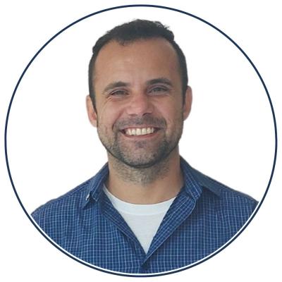 Apartamento para Venda, em Porto Alegre, bairro Vila Nova, 2 dormitórios, 1 banheiro, 1 vaga